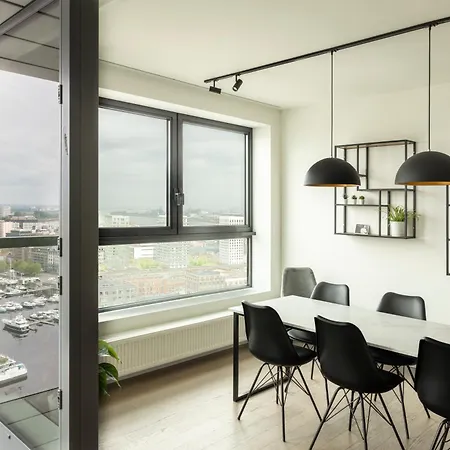 Uniek - Mooiste En Hoogste Uitzicht Op Antwerpen! - Incl Gratis Parking Appartement *
